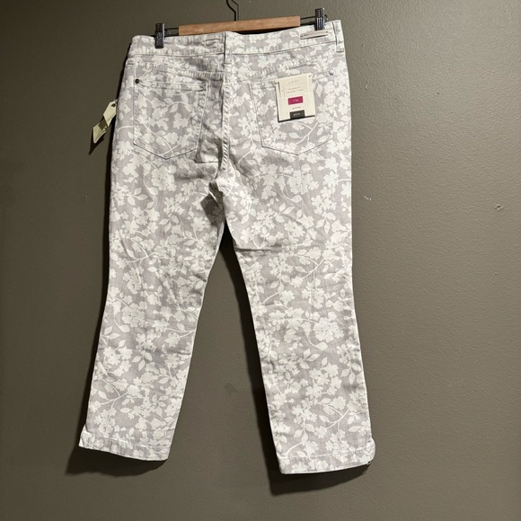 Pilcro and the Letterpress Fit The STET Crop Floral Print Pant Size 31 P - Picture 2 of 11